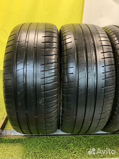 Michelin Pilot Sport 3 235/45 R18