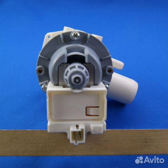Сливной насос в сборе для стиральной машины Bosch