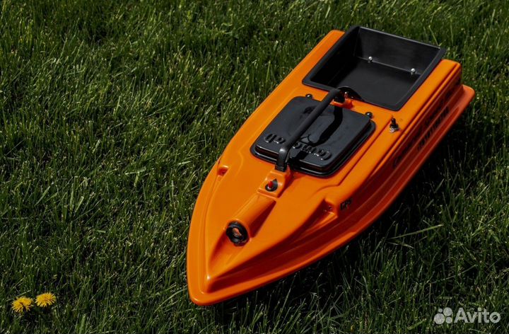 Прикормочный карповый кораблик CamaraD Mono