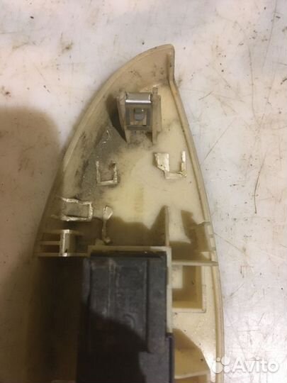 Кнопка стеклоподьемника Lifan Smily