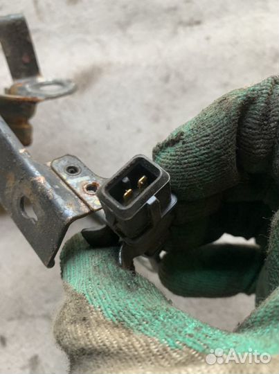 Датчик положения коленвала G4EE Kia Hyunday