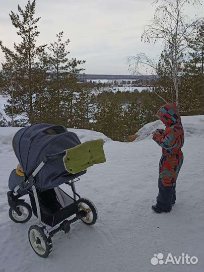 Прогулочная коляска