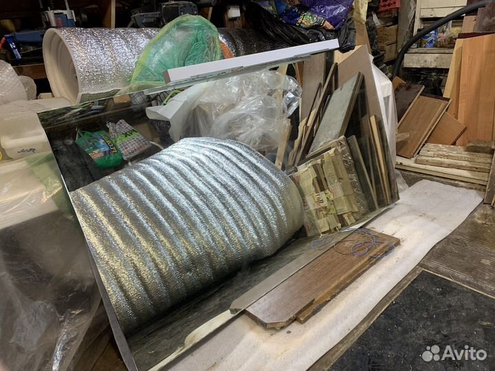 Зеркало с подсветкой для ванной