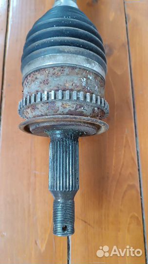 Приводной вал Mitsubishi L200