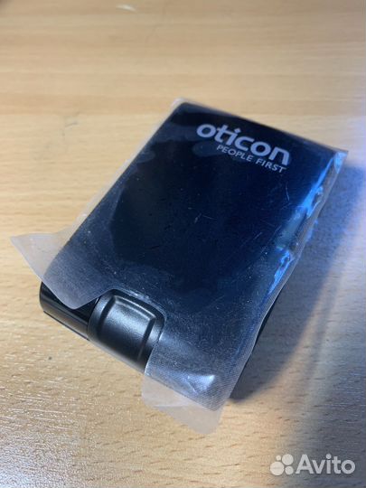 Слуховой аппарат oticon