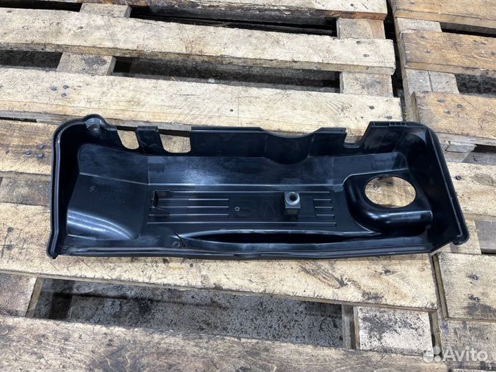 Декоративная крышка двигателя Bmw 1 E87 N46B20