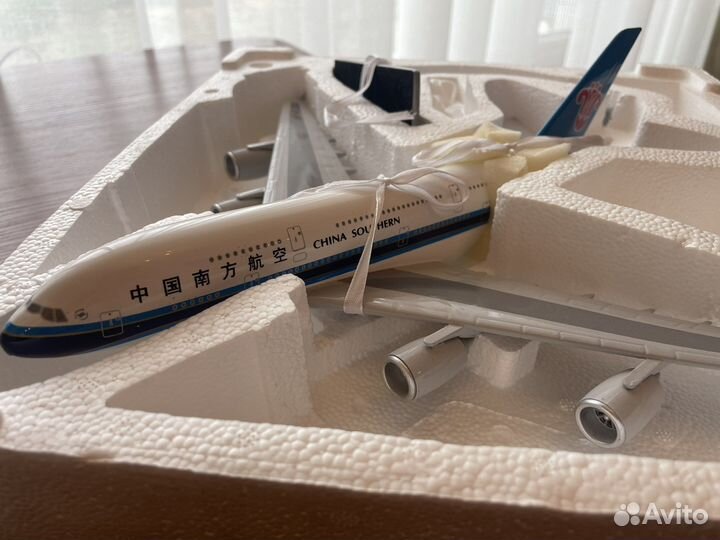 Модель А380 China Southern 1:250