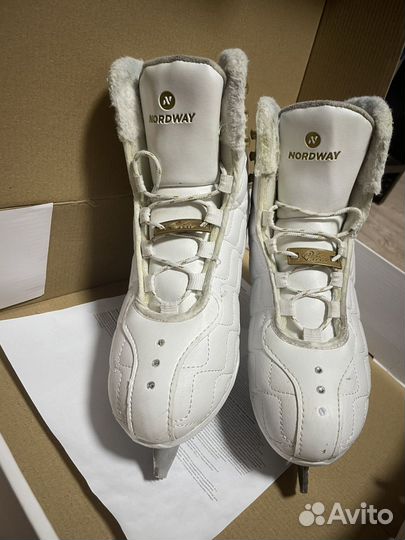 Фигурные коньки 38размер