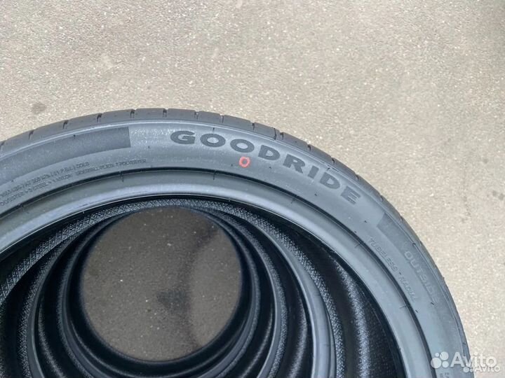 Goodride ZuperEco Z-107 235/60 R18