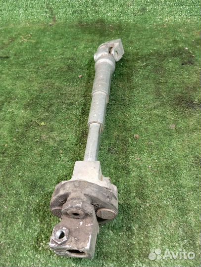 Вал рулевого механизма BMW 3 серия