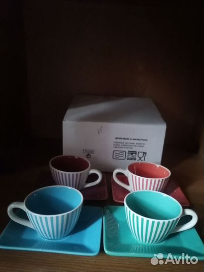 Чашки, ложки Ив роше