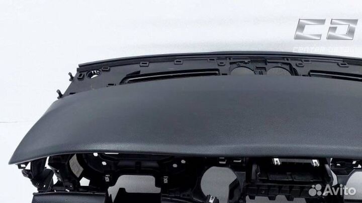 Панель передняя салона (торпедо) Mercedes-Benz