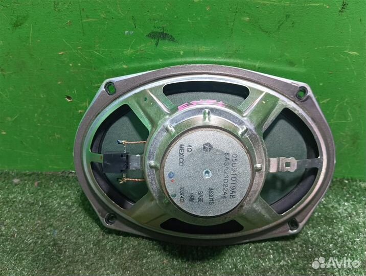 Динамик Dodge Caliber PM 2008