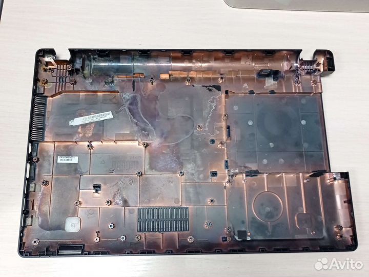 Поддон для ноутбука asus X551C