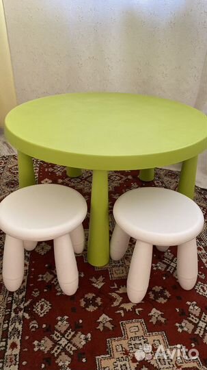 Детский стол и стульчики IKEA (маммут)