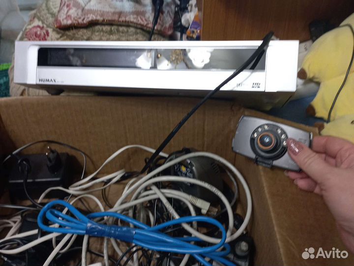 DBD. Всю коробку с проводами