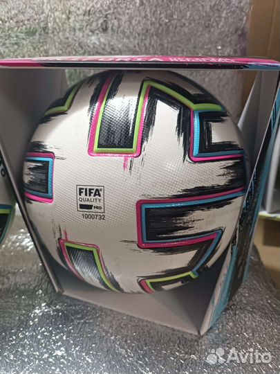 Футбольный мяч adidas jabulani Uniforia euro 2020