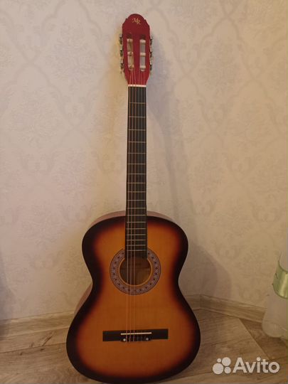 Акустическая гитара бу