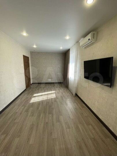 1-к. квартира, 55 м², 3/15 эт.