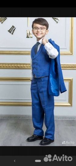 Костюм тройка 128-134