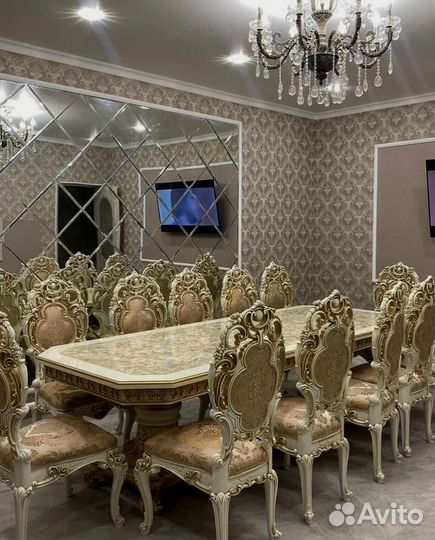 Стол и стулья с доставкой.Оплата при получении