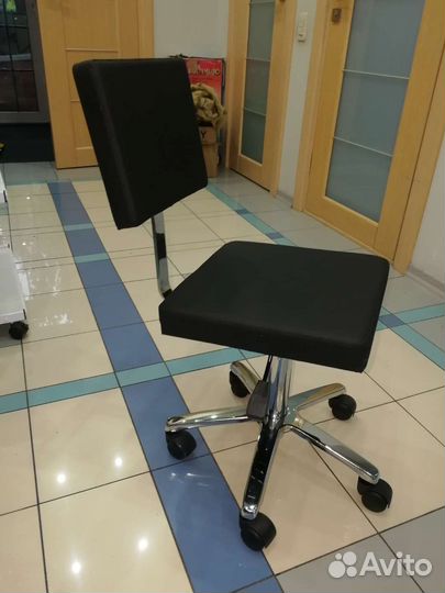 Стул для мастера