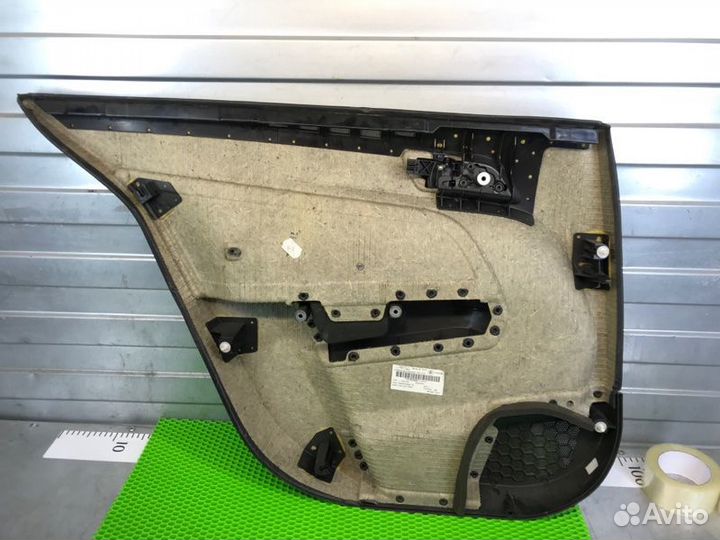 Обшивка двери задняя правая Opel Astra H 2004