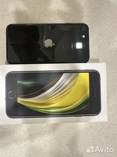 iPhone SE, 128 ГБ