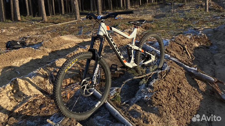 Двухподвес Vitus escarpe 27.5 L