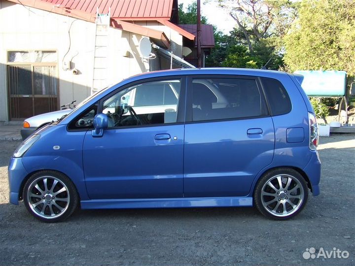 17 4x100 Enkei Kinetic Art на Smart 453 есть шины