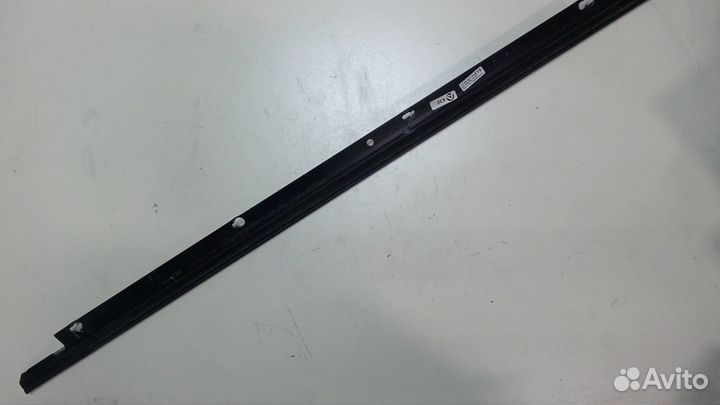 Молдинг стекла Audi A6 (C6) Allroad, 2006