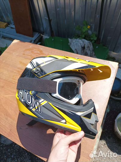 Кроссовый шлем