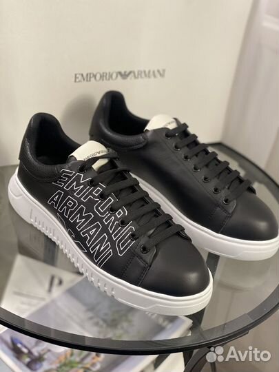 Кожаные Сникеры Emporio Armani раз 43,44