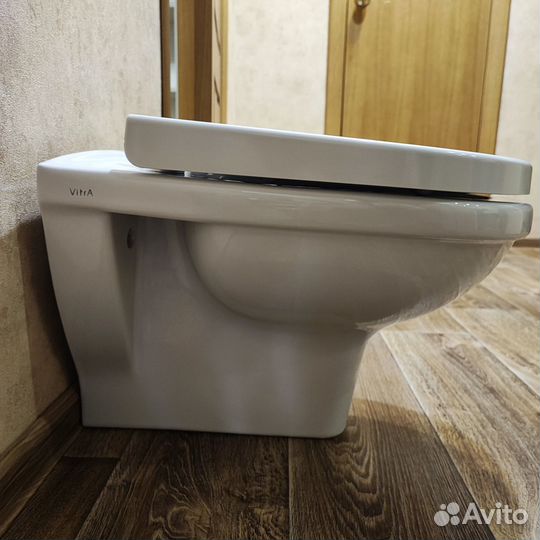 Унитаз подвесной Vitra бу