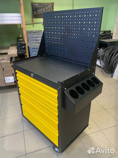 Тележка инструментальная