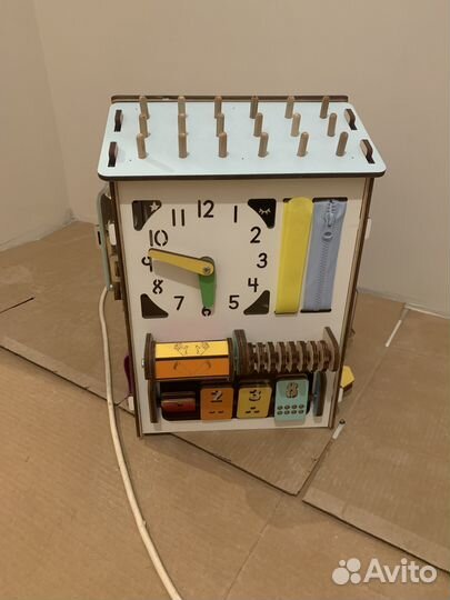 Фирменный бизиборд Я умею