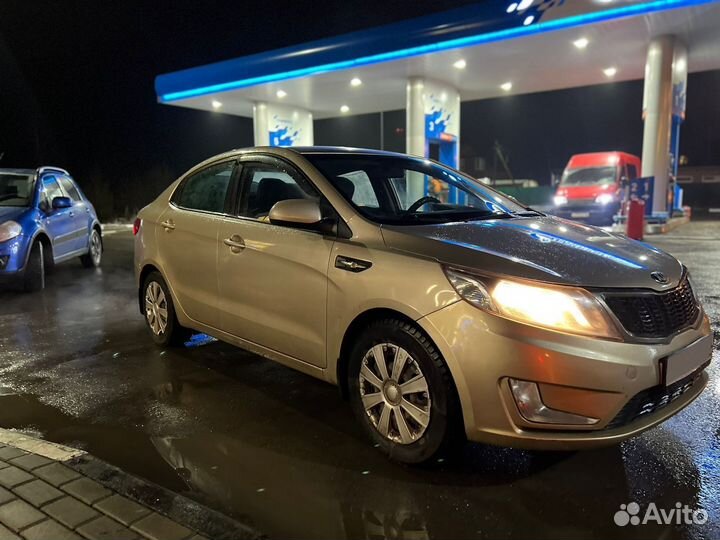 Kia Rio 1.6 МТ, 2013, 192 000 км