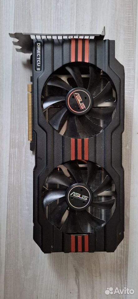 Видеокарта Asus 7970