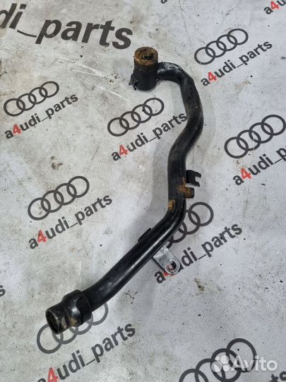 Трубка охлаждающей жидкости металлическая Audi A5 (S5,RS5) 1 059121075