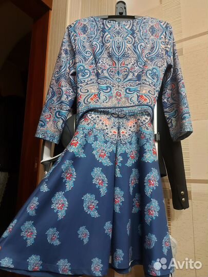 Платье женское