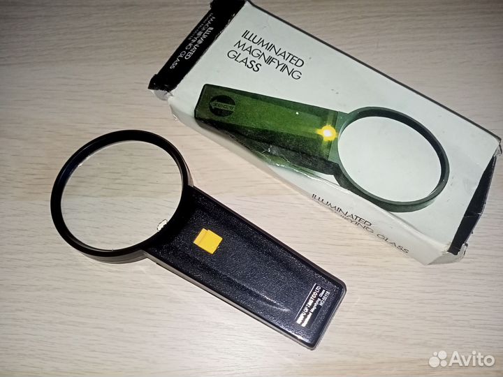 Лупа с подсветкой