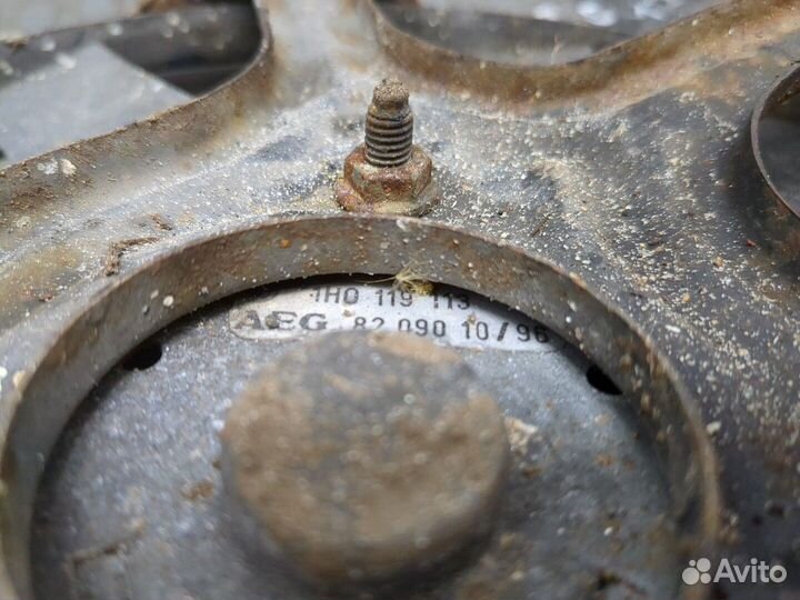 Вентилятор радиатора Volkswagen Passat 4, 1994