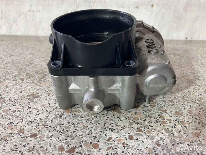 Заслонка дроссельная Mercedes C-Class W205 M274