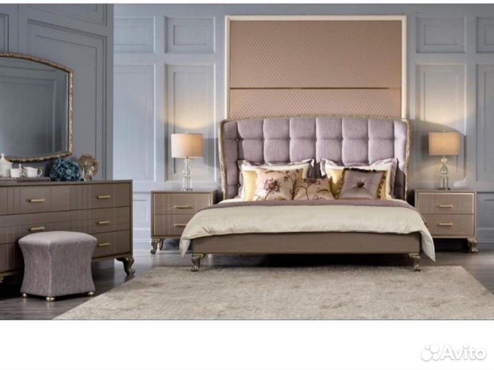 Спальный гарнитур