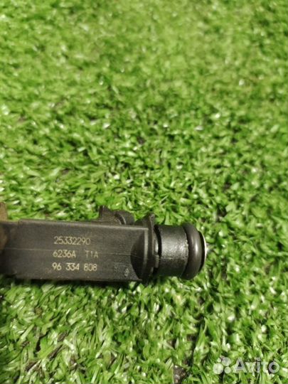 Форсунка Chevrolet Lanos седан 1.5 A15SMS