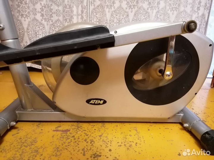 Элипсоидный тренажер бу