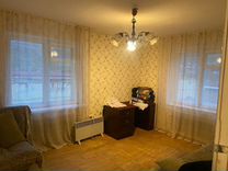 2-к. квартира, 38 м², 3/5 эт.