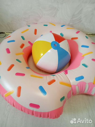 Надувной пончик