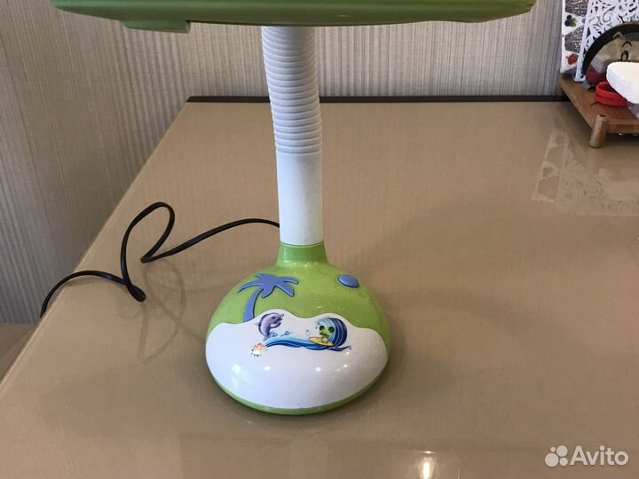 Лампа настольная