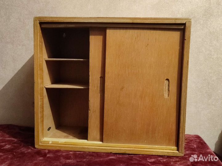 Полка навесная, аптекарский шкафчик, СССР, дерево